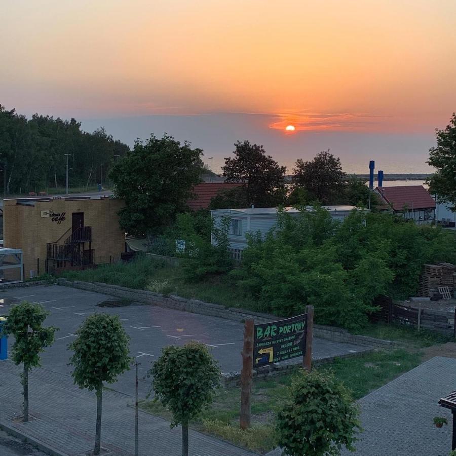 Dom Wczasowy PORTOWA PRZYSTAŃ Mrzeżyno Zewnętrze zdjęcie